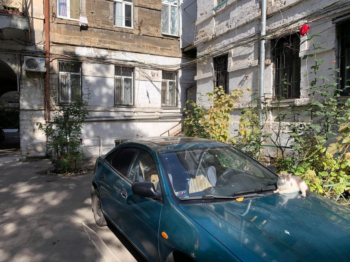 Excellent Apartment In The Center Of Odessa Exterior foto